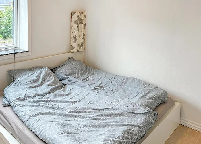 3 Bedroom Awesome In 펜션 Gorlev