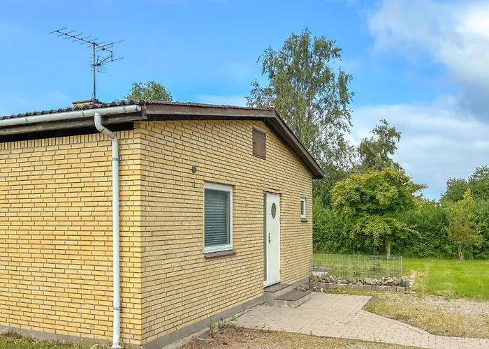 3 Bedroom Awesome In